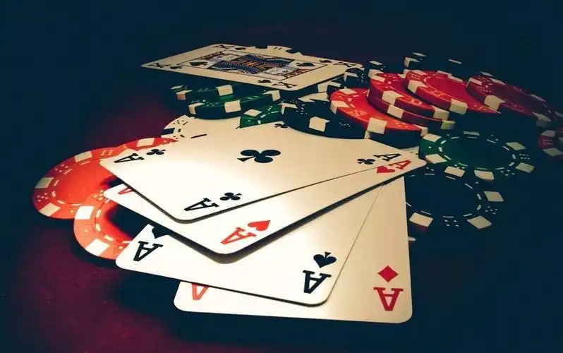 777pud casino-style game lobby interface on mobile device